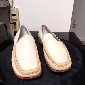 COLE HAAN SLIP-ON